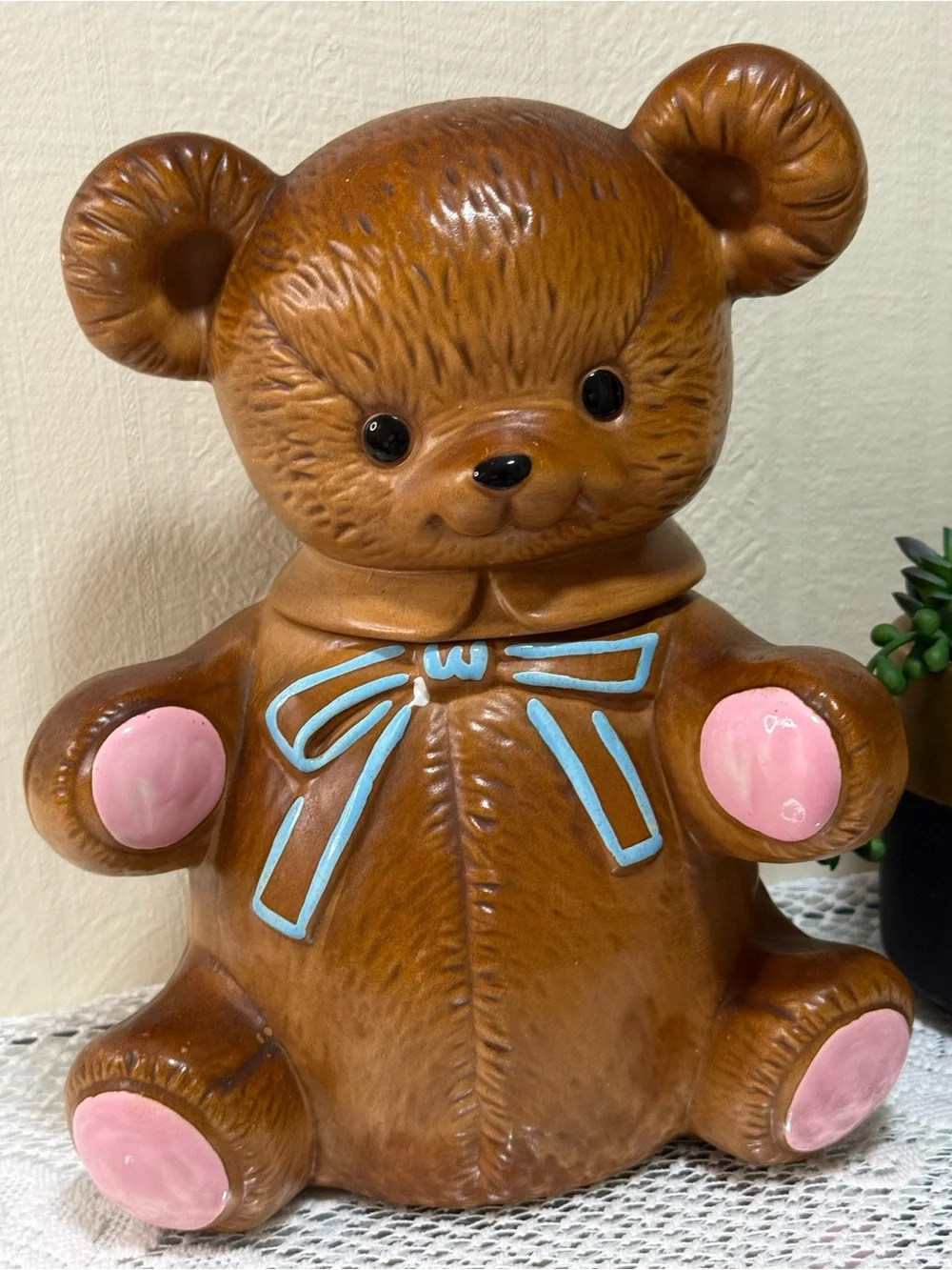 Twin Winton Ceramic Brown Teddy Bear w/Bow Cookie Jar 12